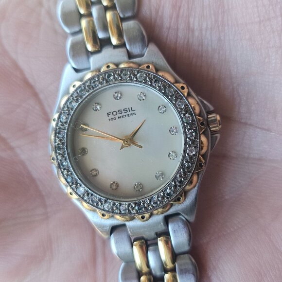 Fossil Women Wrsitwatch Crystals Accent Face Silver/Gold Tone Quartz Watch - Picture 4 of 14